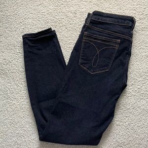 Like New! Mid-rise Skinny CALVIN KLEIN Jeans